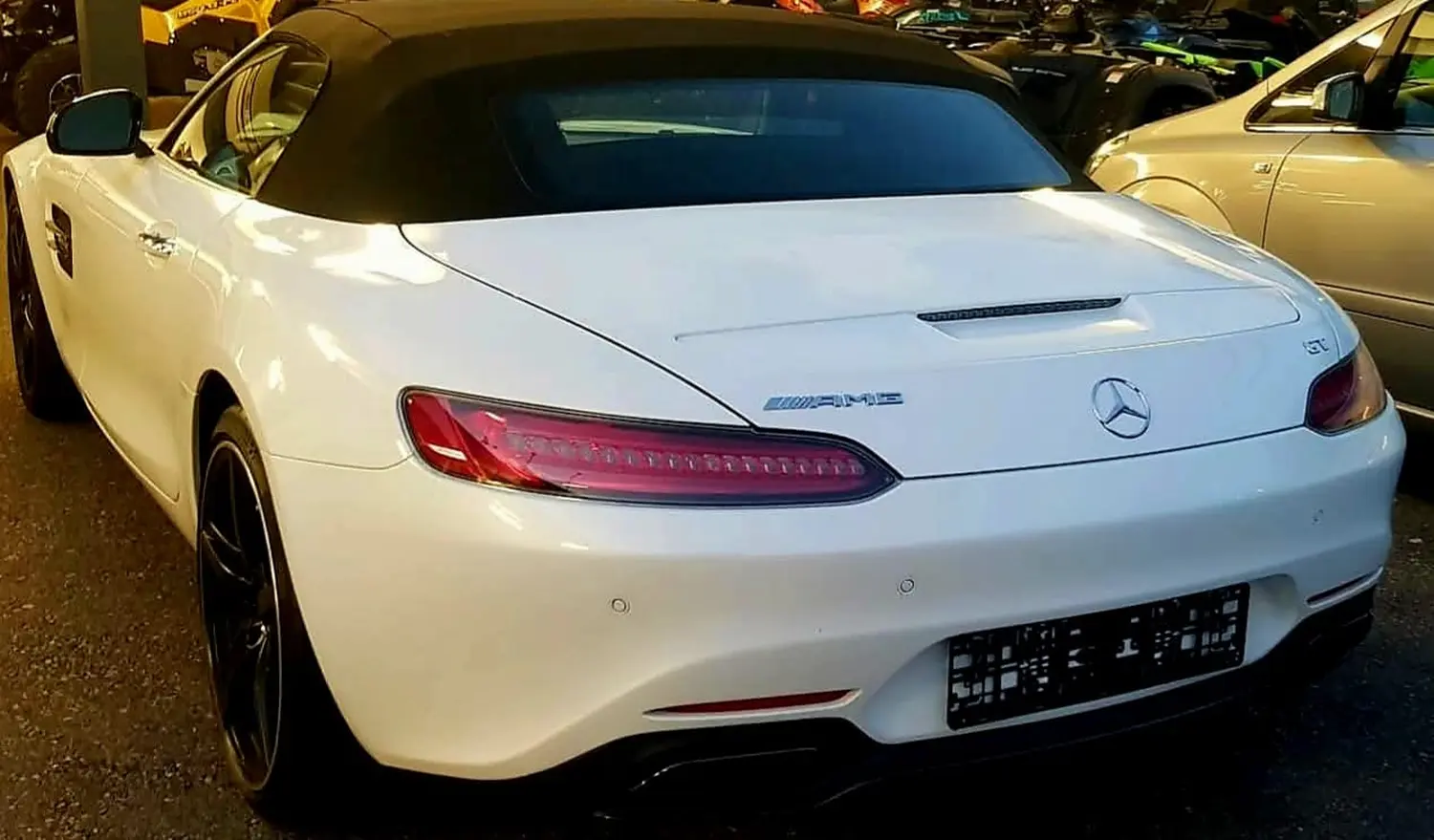 Enalp Garage -  Entfernen von Rost an Autos