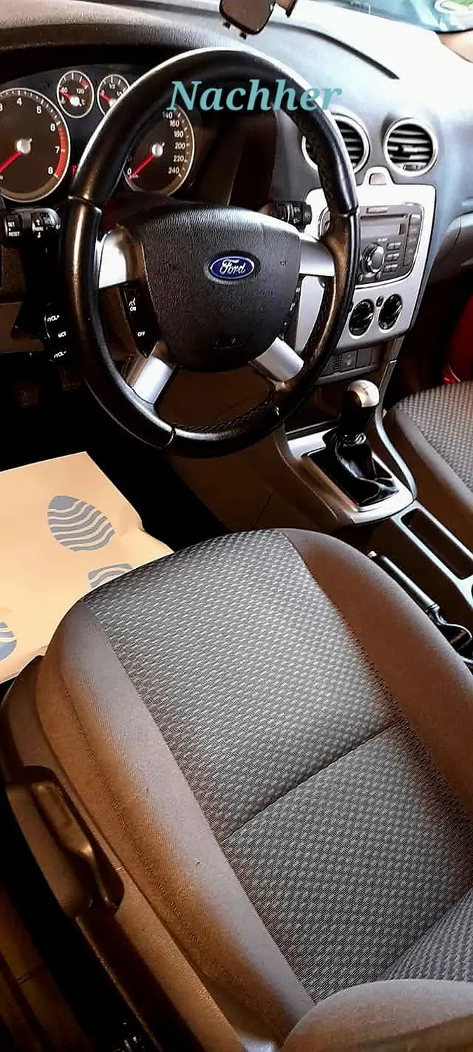 Enalp Garage -  Nach der Reinigung des Autositzes